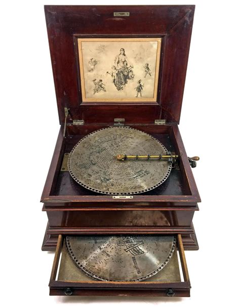 giant music box metal disks antique|Regina, Polyphon, Symphonion and other antique disc music.